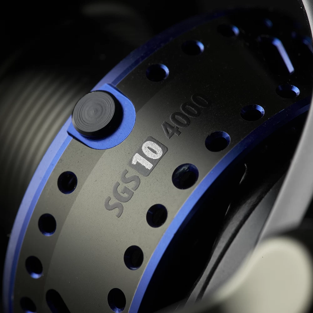 Savage Gear SGS10 Stationärrolle - Image 2